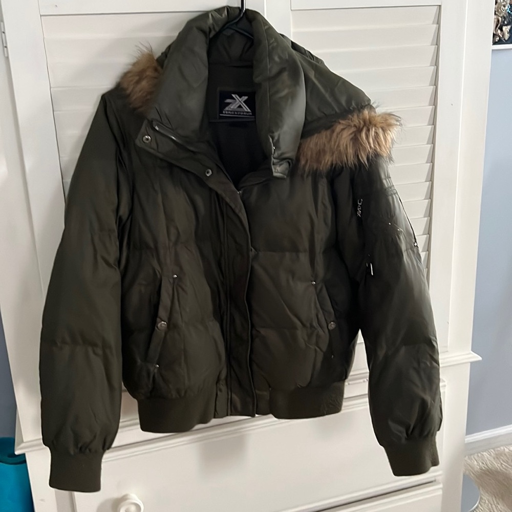 Zeroxposur Army Green Puffer Jacket with Faux Fur on Hood Sz M